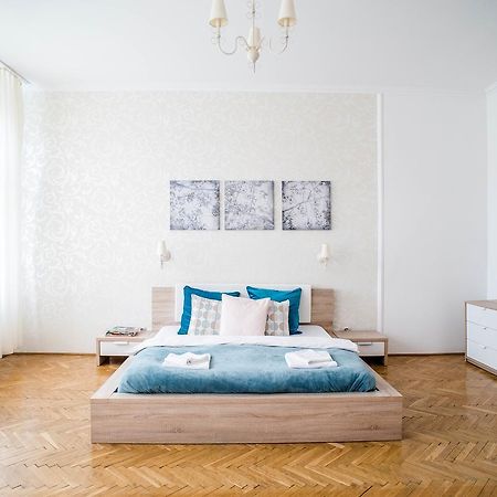 Nine Trees Apartment Будапеща Екстериор снимка