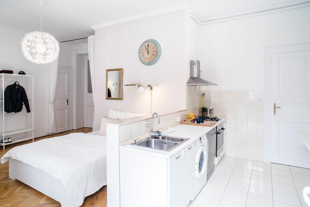 Nine Trees Apartment Будапеща Екстериор снимка